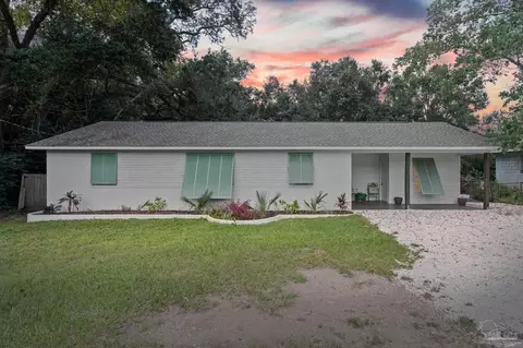 5120 W Fairfield Dr, Pensacola, FL 32506