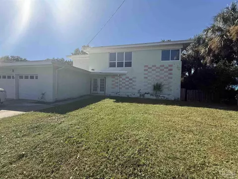 Exterior - 305 Calhoun Ave, Pensacola, FL 32507 photo 2 of 4