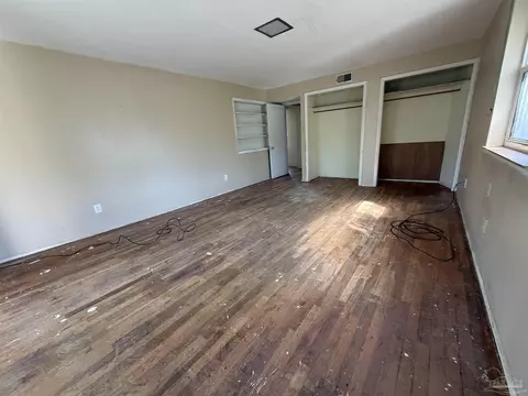 Bedroom - 305 Calhoun Ave, Pensacola, FL 32507 photo 5 of 8