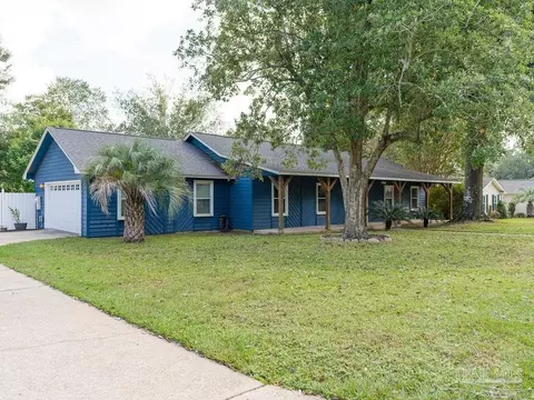 2284 Country Place Cir, Pensacola, FL 32534