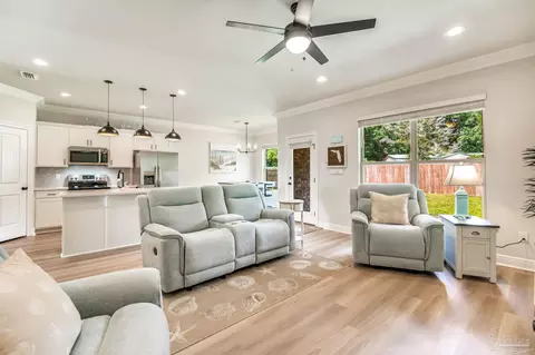 4246 Southern Palm Dr, Pace, FL 32571 photo 8