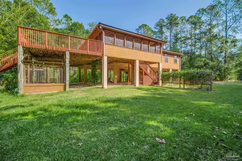 5931 N Airport Rd, Milton, FL 32583