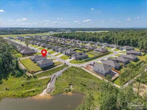 View/Area - 7721 Piper Cir, Milton, FL 32583 photo 5 of 5