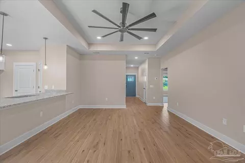 Living - 7721 Piper Cir, Milton, FL 32583 photo 2 of 3