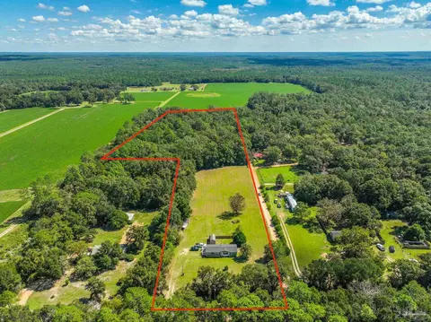 7868 Whiting Field Cir, Milton, FL 32570