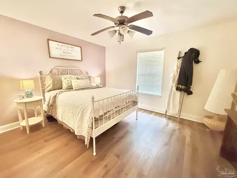 Bedroom - 5497 Tucker Cir, Pace, FL 32571 photo 2 of 3
