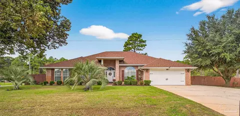 2379 Edgewood Dr, Navarre, FL 32566