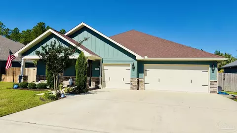 7986 Majestic Cypress Dr, Milton, FL 32583