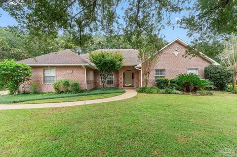 2909 Greystone Dr, Pace, FL 32571