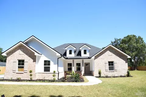 8080 Pinus Ln, Pensacola, FL 32534