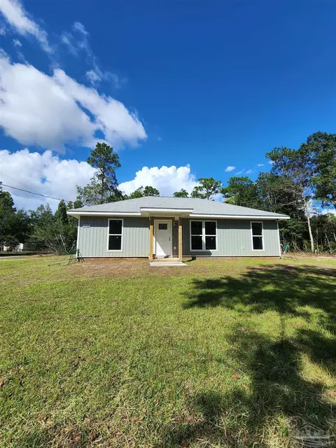 5318 Tuscaloosa St, Milton, FL 32583