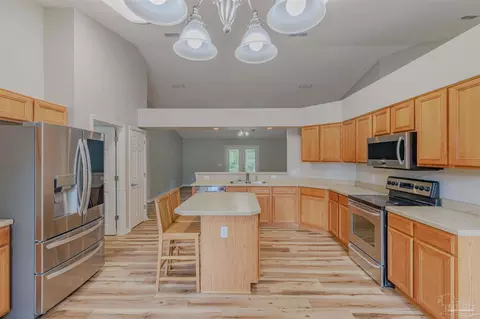 Kitchen - 2159 Liberty Loop Rd, Cantonment, FL 32533 photo 3 of 5