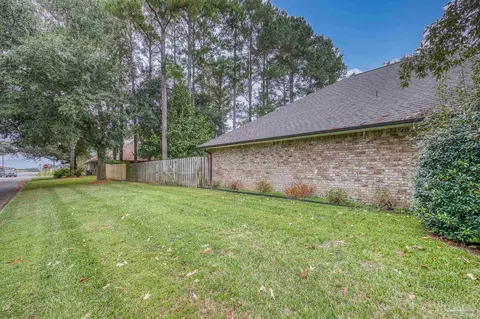 Exterior - 5921 Dunridge Dr, Pace, FL 32571 photo 11 of 16