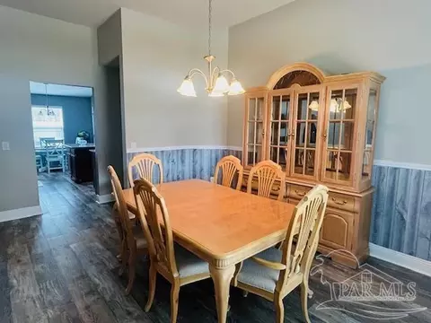 Dining - 3942 Flour Mill Cir, Pace, FL 32571 photo 2 of 3