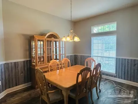 Dining - 3942 Flour Mill Cir, Pace, FL 32571 photo 3 of 3