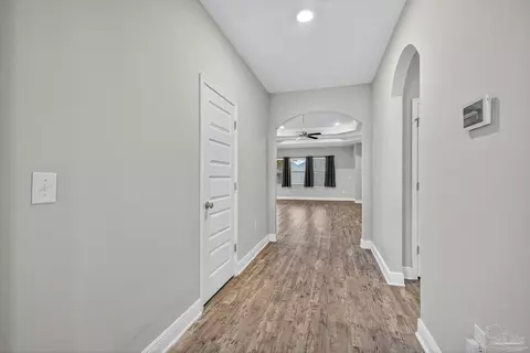 Entry Way - 2781 Elkhorn Dr, Pace, FL 32571 photo 5 of 20