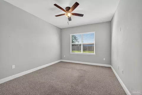 Bedroom - 2781 Elkhorn Dr, Pace, FL 32571 photo 8 of 10