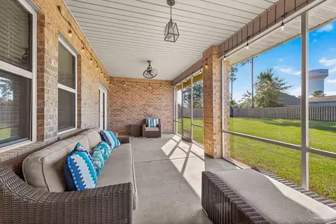 Exterior - 2781 Elkhorn Dr, Pace, FL 32571 photo 5 of 7