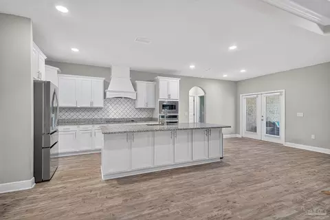 Kitchen - 2781 Elkhorn Dr, Pace, FL 32571 photo 1 of 5