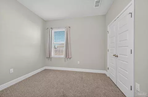 Bedroom - 2781 Elkhorn Dr, Pace, FL 32571 photo 4 of 10