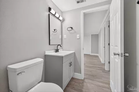 Bath - 3951 Diamond St, Pace, FL 32571 photo 2 of 2