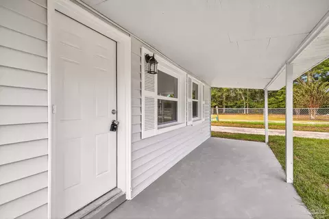 Exterior - 3951 Diamond St, Pace, FL 32571 photo 4 of 9