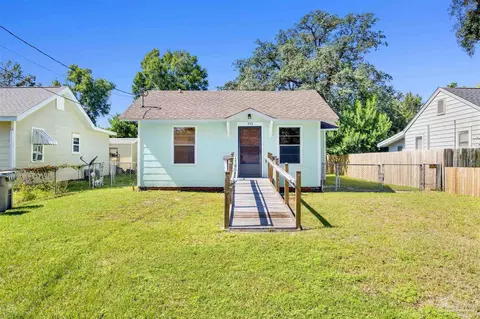 553 S 1st St, Pensacola, FL 32507