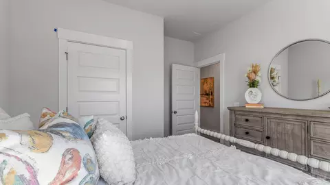 Bedroom - 8106 Fox Hunt Dr, Milton, FL 32583 photo 10 of 11