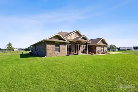 Exterior - 3480 Red Ryder Ln, Pace, FL 32571 photo 5 of 8