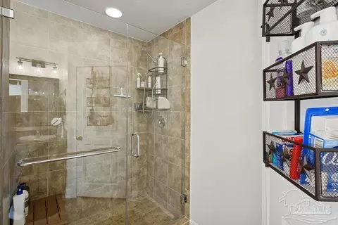 Bath - 3480 Red Ryder Ln, Pace, FL 32571 photo 4 of 5