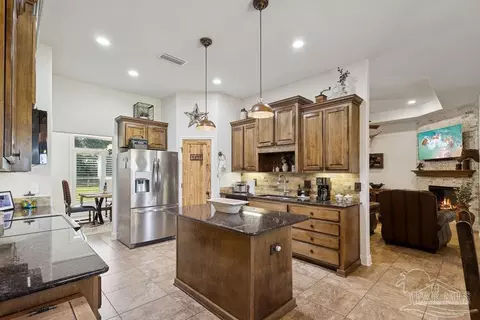 Kitchen - 3480 Red Ryder Ln, Pace, FL 32571 photo 2 of 3