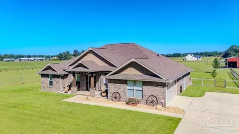 Exterior - 3480 Red Ryder Ln, Pace, FL 32571 photo 7 of 8