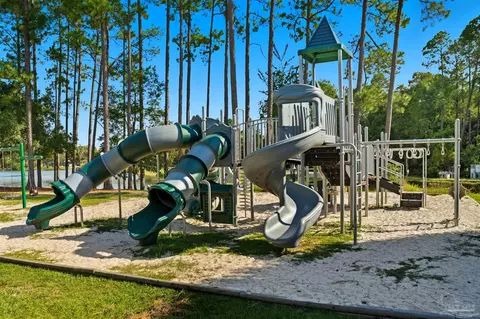 View/Area - 3108 Sonya St, Pace, FL 32571 photo 7 of 9