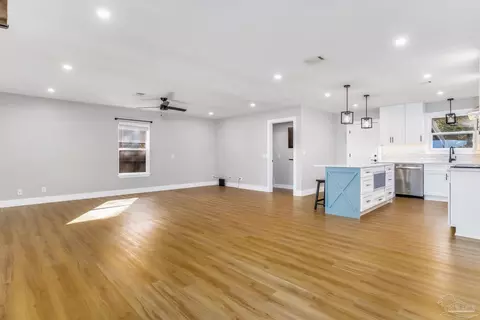 3005 Junction Dr, Cantonment, FL 32533 photo 6