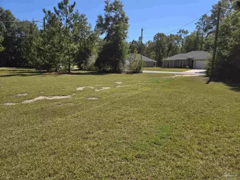 10028 Bellbrook Rd, Milton, FL 32583 photo 3