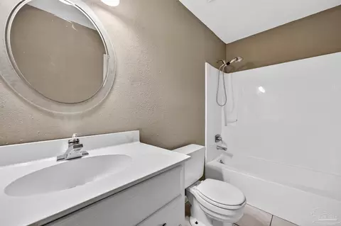 Bath - 1120 Muscogee Rd, Cantonment, FL 32533 photo 1 of 1