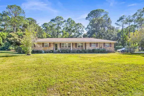 9621 Sidney Rd, Pensacola, FL 32507