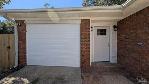 3040 English Oak Cir, Pensacola, FL 32526