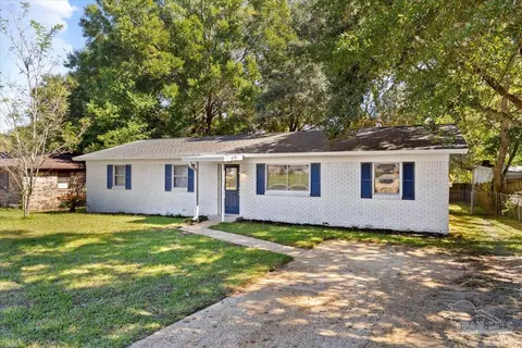 7065 Ben Sasser Dr, Pensacola, FL 32526
