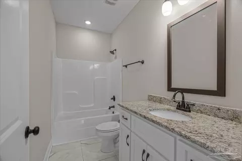 Bath - 1555 Cadence Loop, Cantonment, FL 32533 photo 3 of 4