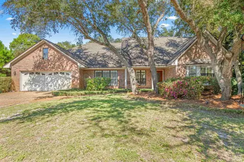 1243 Tall Pine Trl, Gulf Breeze, FL 32561