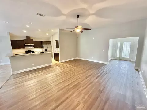 6089 Dunridge Dr, Pace, FL 32571 photo 13