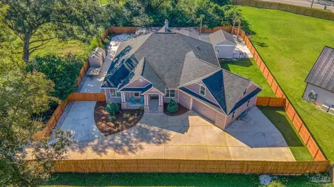 8415 Beulah Rd, Pensacola, FL 32526