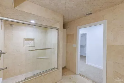 Bath - 2115 Stallion Rd, Cantonment, FL 32533 photo 2 of 3
