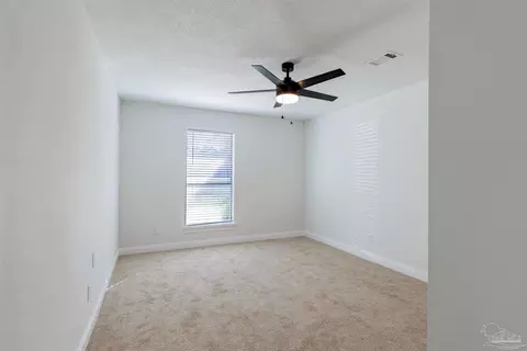 Bedroom - 2115 Stallion Rd, Cantonment, FL 32533 photo 6 of 9