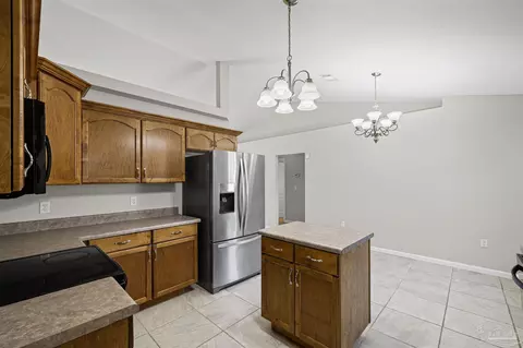 Kitchen - 5344 Traci Dr, Milton, FL 32583 photo 4 of 5