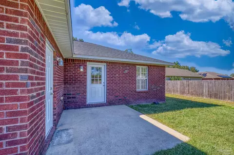 Exterior - 5344 Traci Dr, Milton, FL 32583 photo 6 of 16