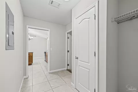 Entry Way - 5344 Traci Dr, Milton, FL 32583 photo 5 of 7