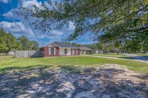 Exterior - 5344 Traci Dr, Milton, FL 32583 photo 15 of 16
