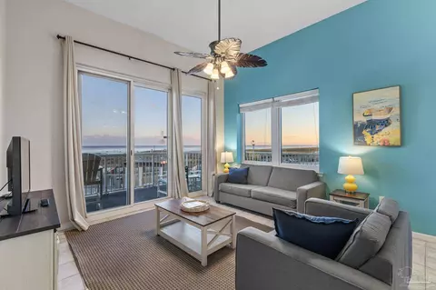 8577 Gulf Blvd #105, Navarre Beach, FL 32566